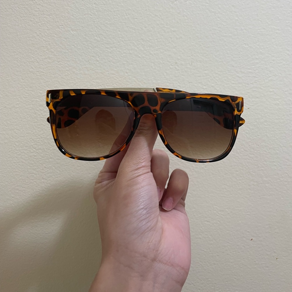 cute sunglasses 😎